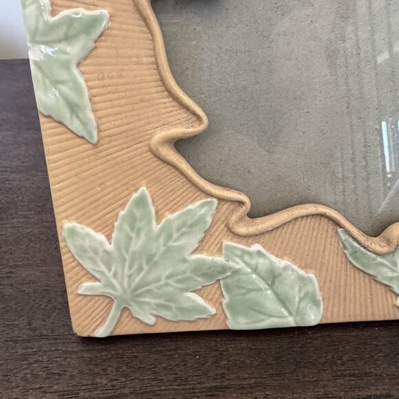 Ceramic Photo Frame 3D Maple Leaf Ceramic Glazed Textured 7" X 7" Nature Fall - Picture 3 of 13
